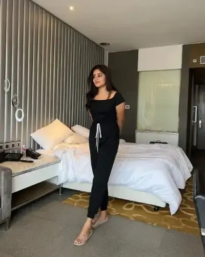 Call Girls Mauzamabad Cash On Delivery